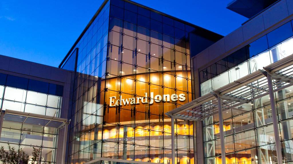 Edward Jones - Financial Advisor: Greg Michaels — photo 1