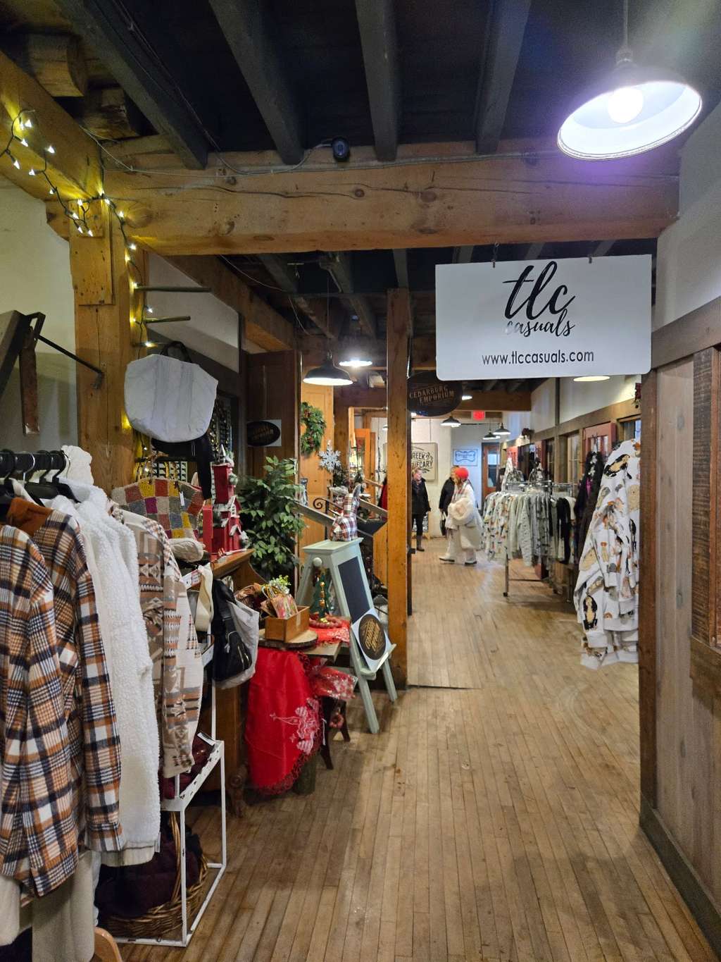 Cedar Creek Settlement Shops