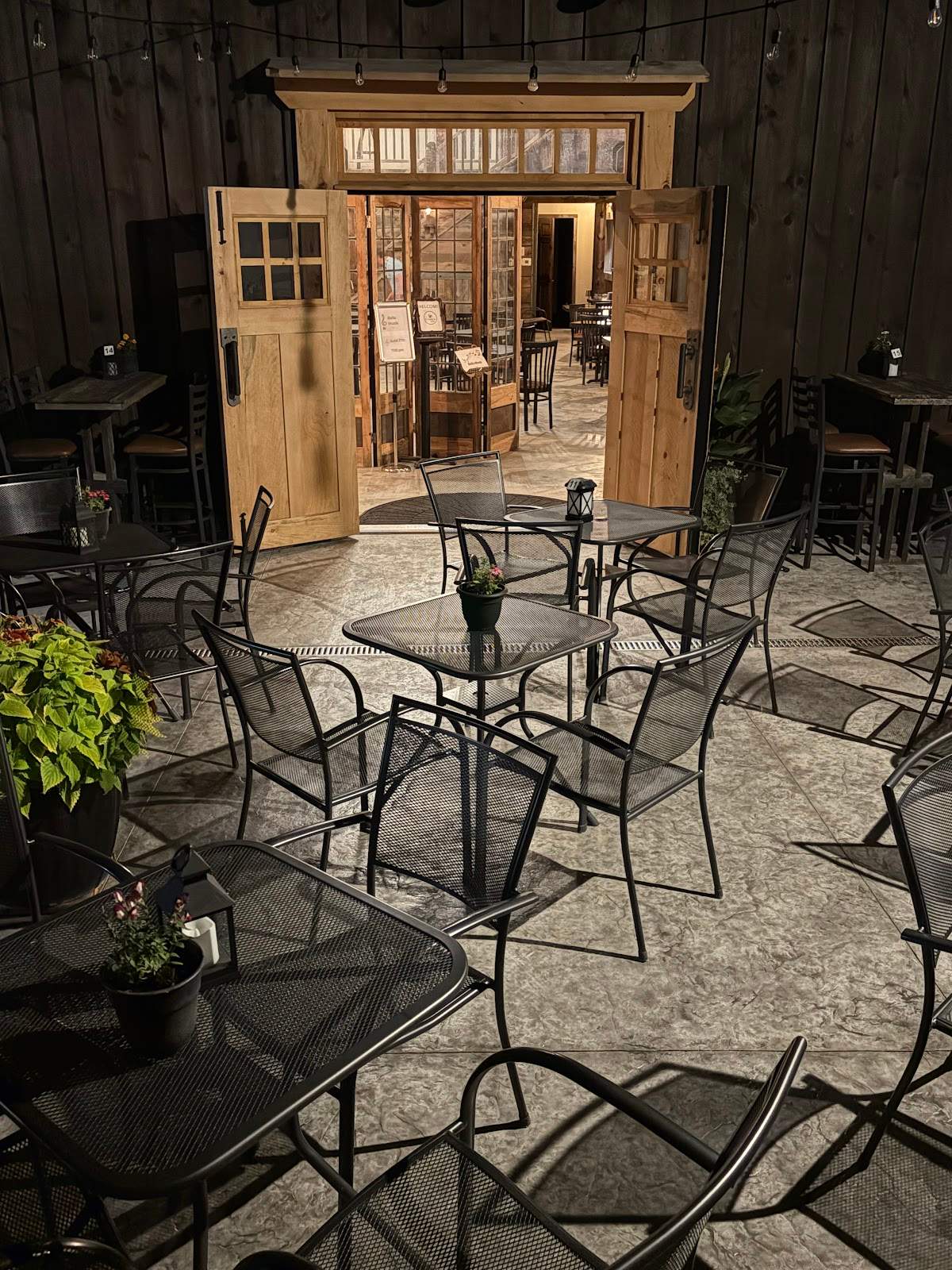 The Timber Club — photo 1
