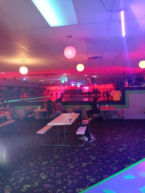 Ozaukee Skateland — photo 4