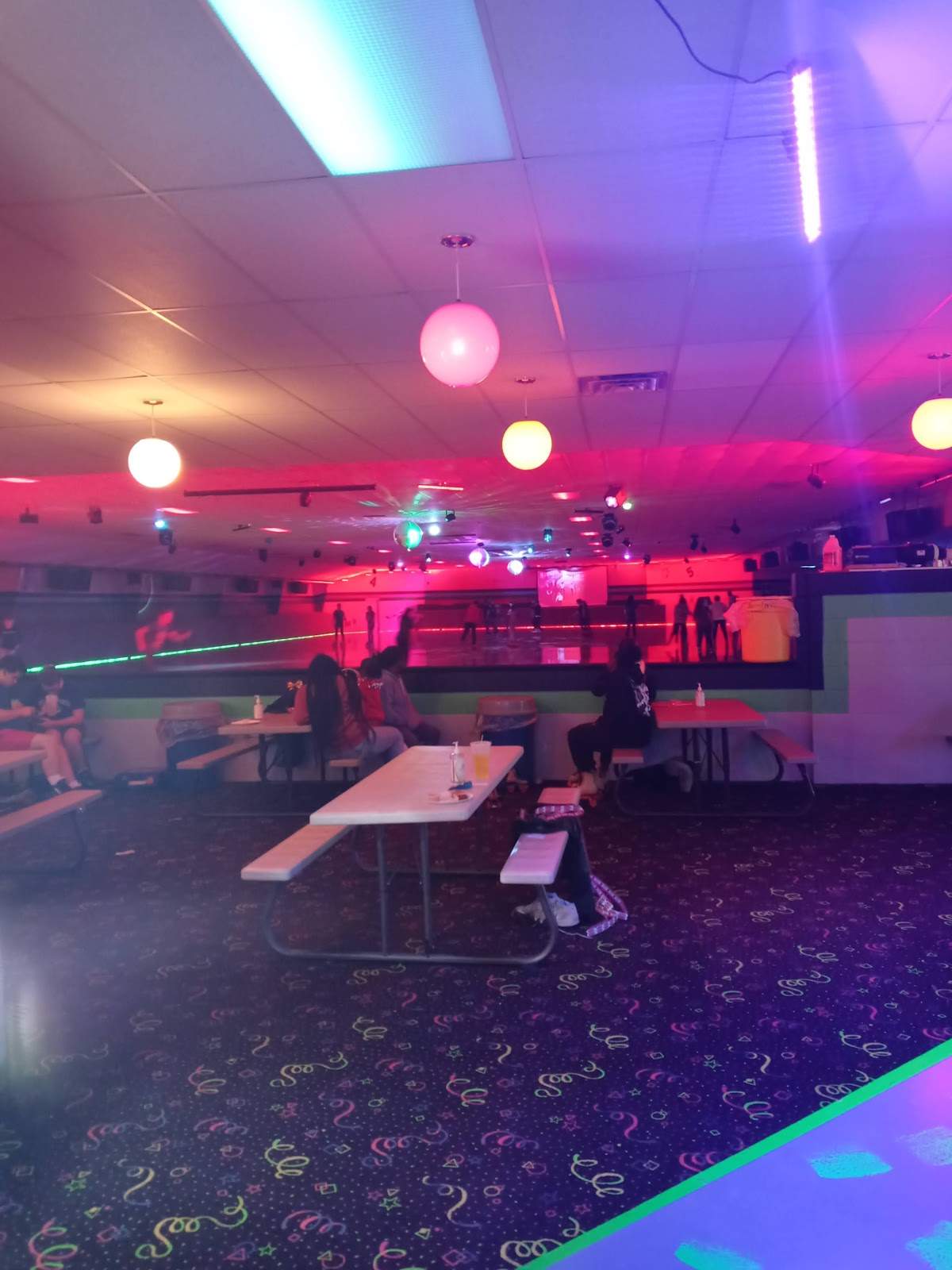 Ozaukee Skateland — photo 4